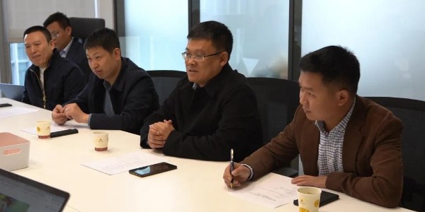 蔣美榮董事長(zhǎng)率隊(duì)參訪(fǎng)貴州省農(nóng)村資源資產(chǎn)權(quán)益交易中心開(kāi)展交流活動(dòng)