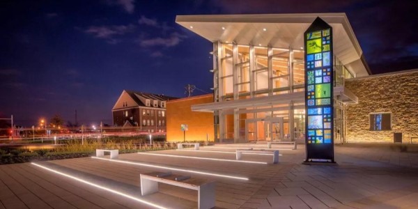 來了，你們要的圖書館設(shè)計！