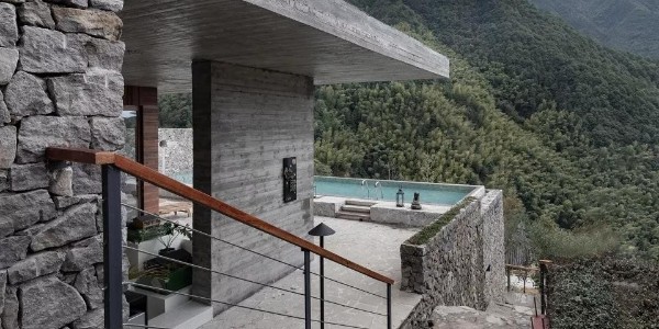 傳統(tǒng)與現(xiàn)代，自然與人工，才會(huì)鬼斧神工般