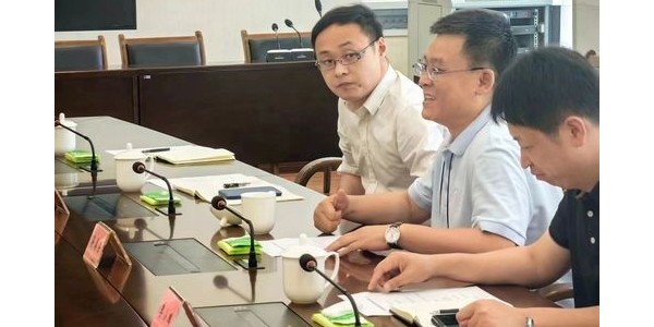 貴陽(yáng)市建筑設(shè)計(jì)院董事長(zhǎng)蔣美榮率隊(duì)參訪中共資陽(yáng)市委，開展交流合作