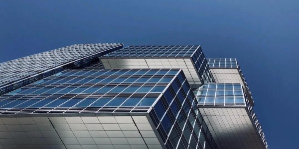 體型穿插 | 垂直社區(qū)：高層辦公建筑