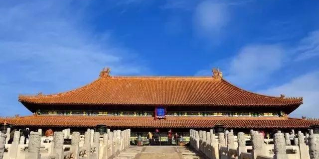 建筑物的“對稱”之美！